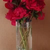 Beautiful red that holds it's color in the vase